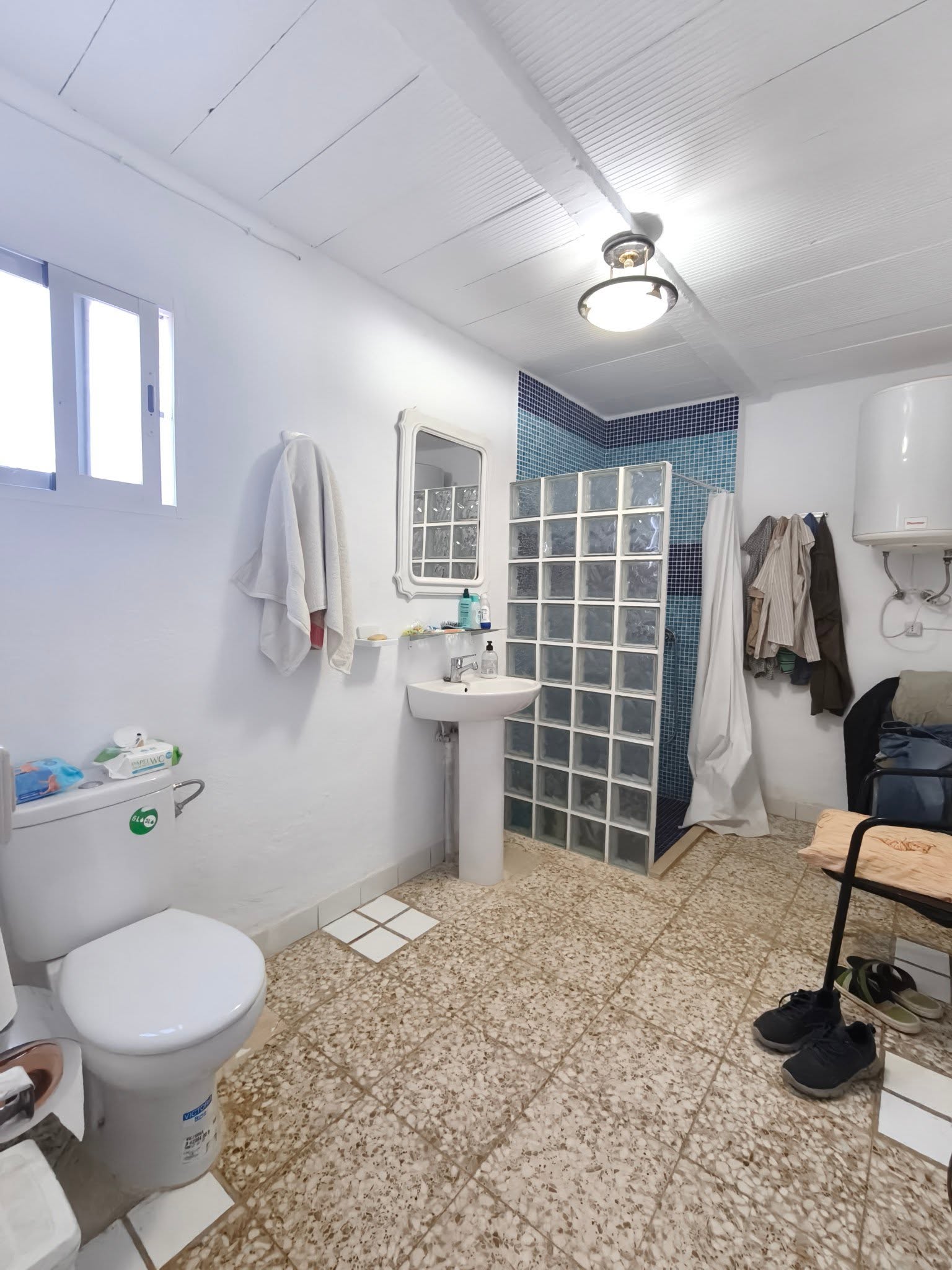 CASA CON PISCINA RUSTICA EN VENTA  miniatura 4
