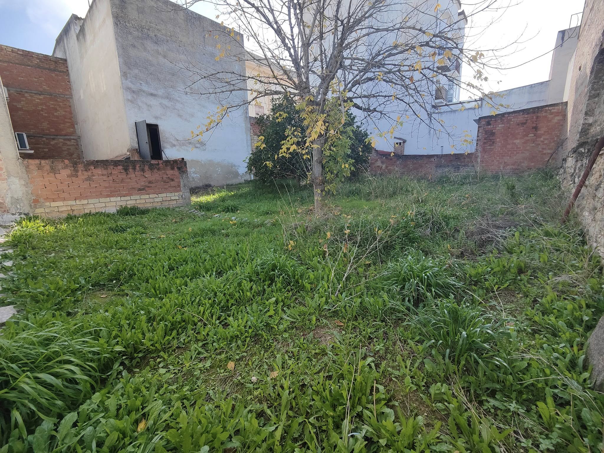 CASA EN BRUTO EN VENTA