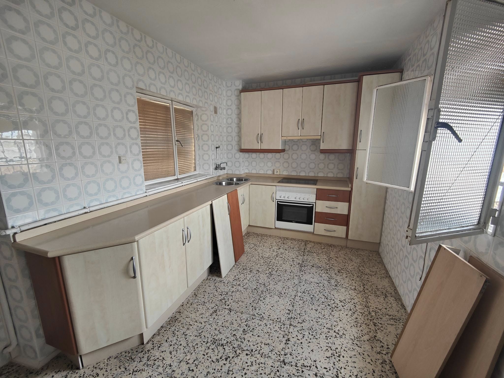 OPORTNIDAD PISO ECONOMICO EN VENTA  miniatura 2