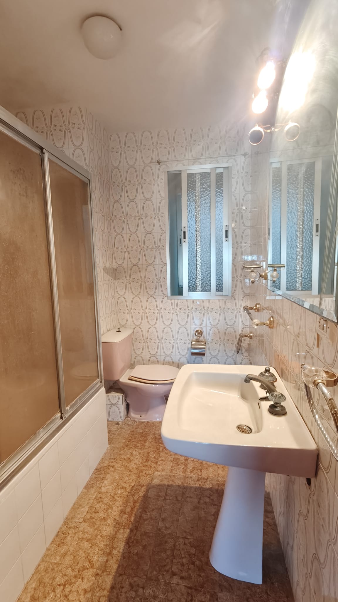 PISO EN VENTA EN PLENO CENTRO  miniatura 4