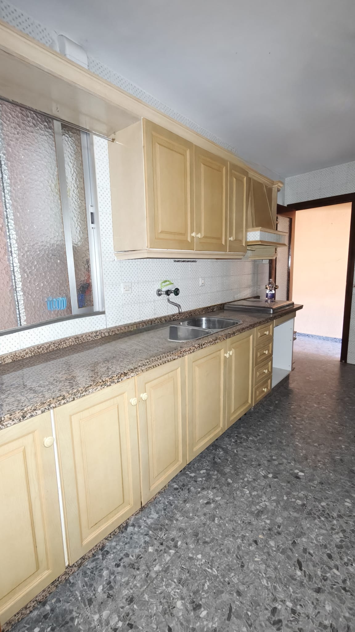PISO EN VENTA EN PLENO CENTRO  miniatura 5